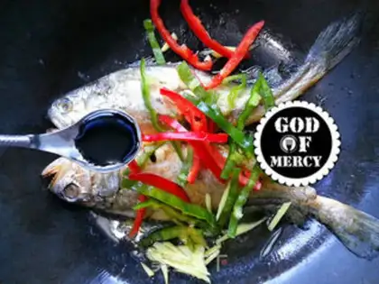 Make Beer bean petal yellowfish step 3