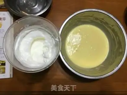 Make The original cake roll step 3