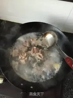 Make Mountain medicine and bone soup step 0