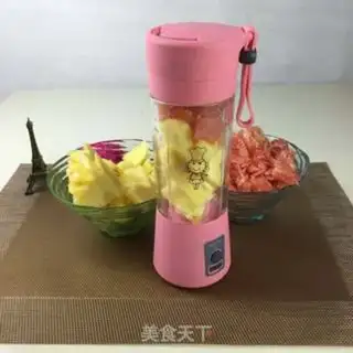 Make Jelly and pineapple juice step 1
