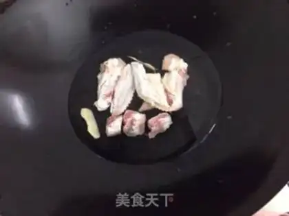 Make Chicken wing soup step 1