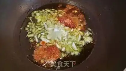 Make Spicy little potatoes step 3