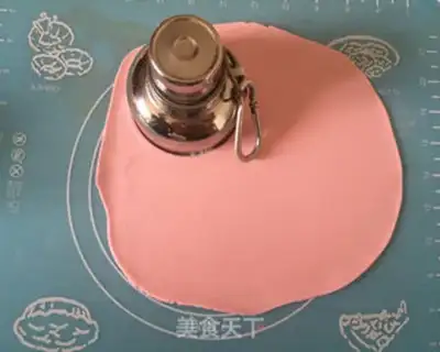 Make Roll the sugar cake step 15