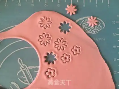 Make Roll the sugar cake step 18
