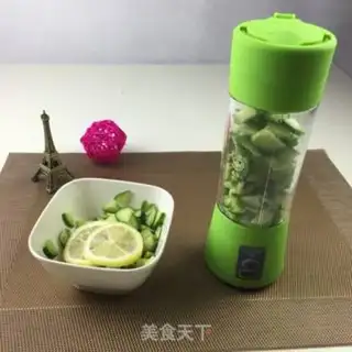 Make cucumber lemon honey juice step 2