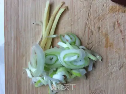 Make The cabbage makes pork blood step 2