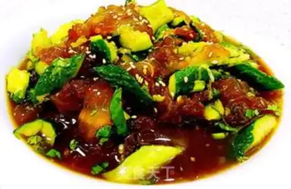 Make Old vinegar cucumber stings his head step 5