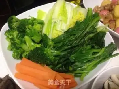 Make Spicy pot step 0