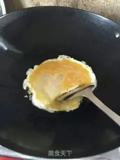 Make Tomato fried eggs step 0