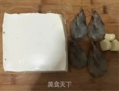 Make Shrimp tofu soup step 0