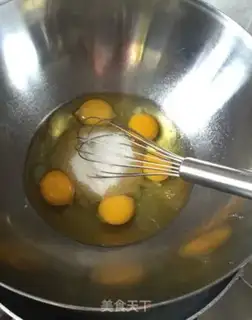 Make French sponge cake step 1