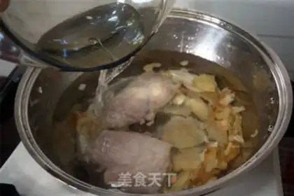 Make Sniffle pork soup step 3