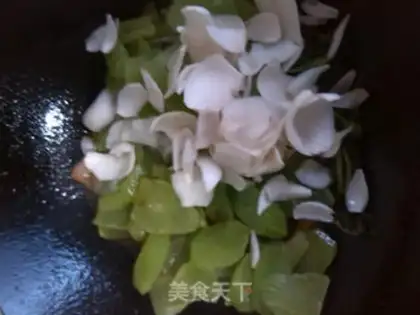 Make The lilies step 2