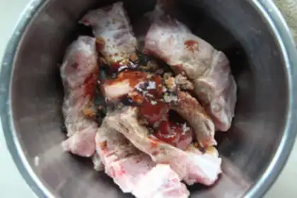Make The fragrance ribs step 1