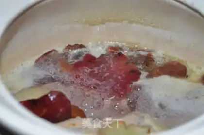 Make Red mushroom chicken soup step 7