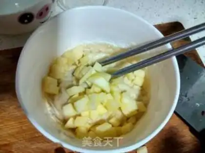 Make Apple yogurt cake step 3