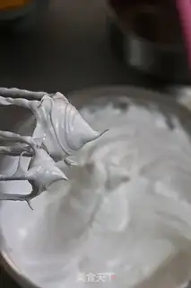 Make Chocolate cream cake step 5