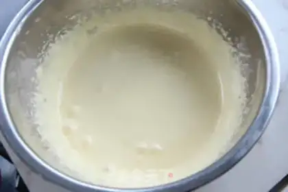 Make Tiger cake roll step 1