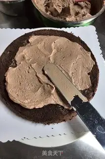 Make Chocolate cream cake step 15