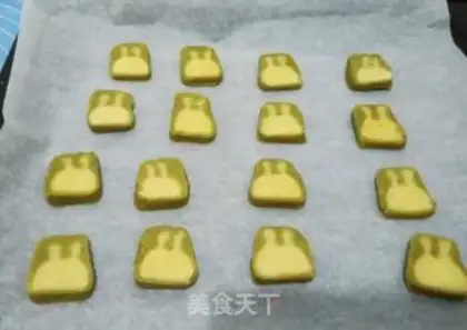 Make Tea bunny cookies step 20