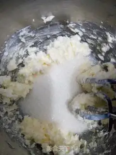 Make Big white sugar cake step 0