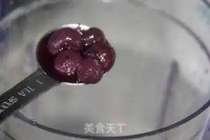 Make Blueberry milkshake step 0