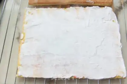 Make Tiger cake roll step 15