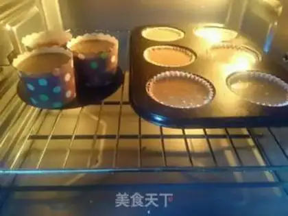 Make Rose chocolate cupcakes step 6