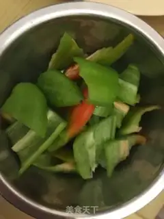 Make Potato pepper chicken step 2