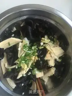 Make Moo-soo-soo step 4