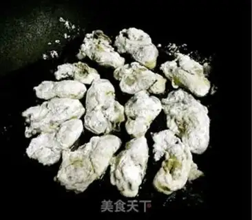 Make Iron-fried oysters step 5