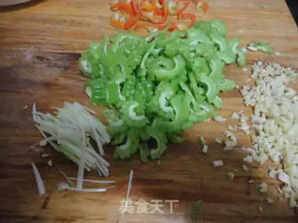 Make A cold, bitter melon step 2