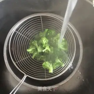 Make Wood and broccoli step 6