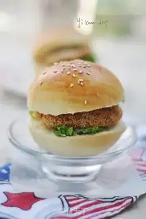 Make Chicken burger step 18