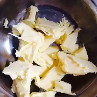 Make The original Madeleine step 0