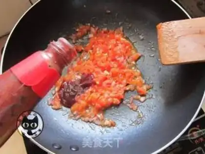 Make Tomato onion noodles step 4