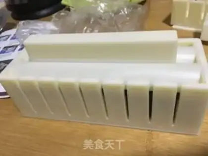 Make Japanese sushi step 7