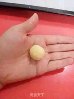 Make Coconut ball step 4