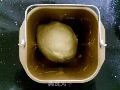 Make ♪ Bread at the bottom of honey step 1