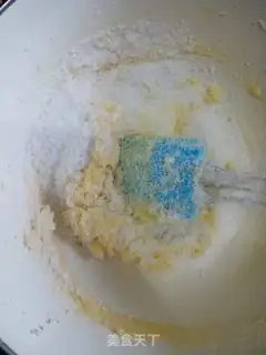 Make Coconut hand tore bread step 9