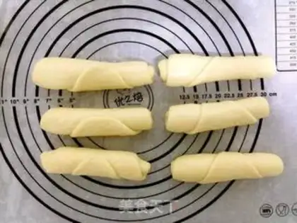 Make ♪ Bread at the bottom of honey step 12