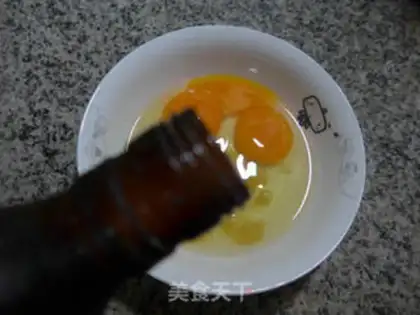 Make Tomato eggs and cabbage step 1