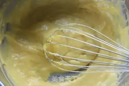 Make Savallin twirling cake step 2