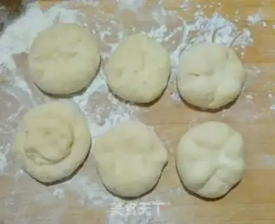 Make Dragon cat bread step 5
