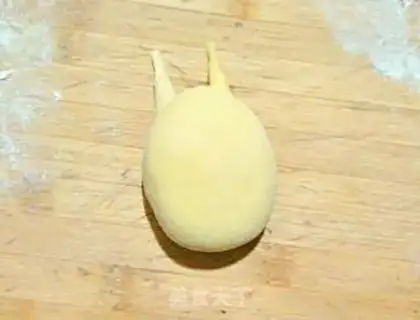 Make Dragon cat bread step 7