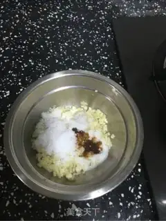 Make Northeast garlic step 2