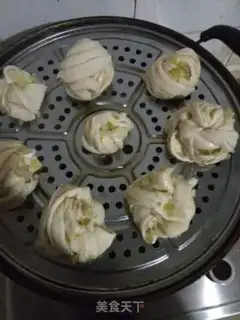 Make Five onion rolls step 2