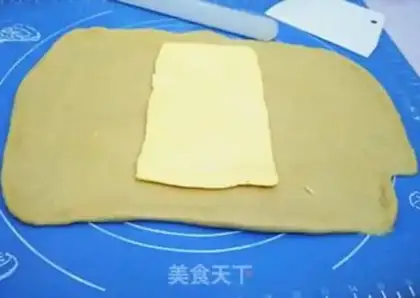 Make Danish Round Bread step 8