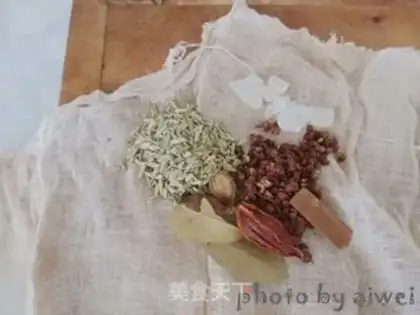 Make Roasted pig hoof step 3