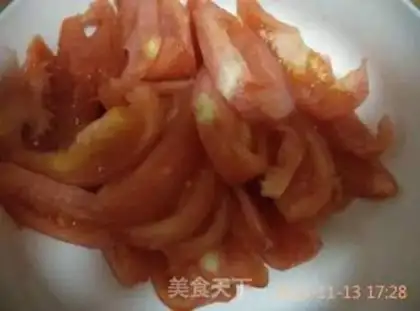Make Tomato-ball soup step 1